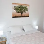 Helona - No 3 * Finikounda