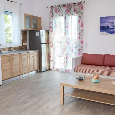 Helona - No 3 アパート *