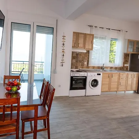 アパート Helona - No 3 フィニクーダ