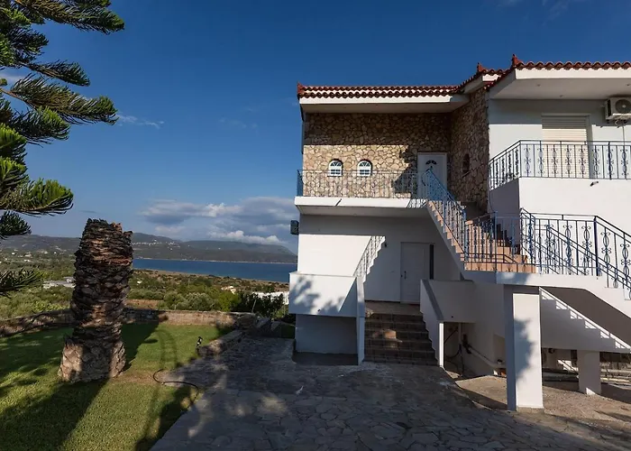 Helona - No 3 Foinikounda