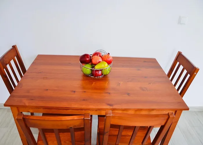 Helona - No 3 Appartement *